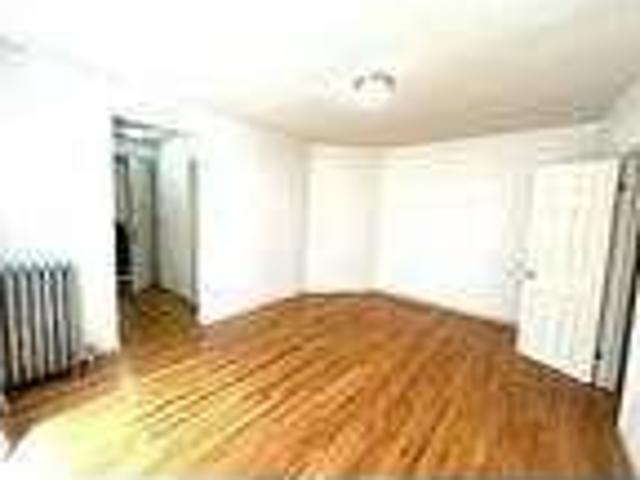 House for rent in Bronx, New York