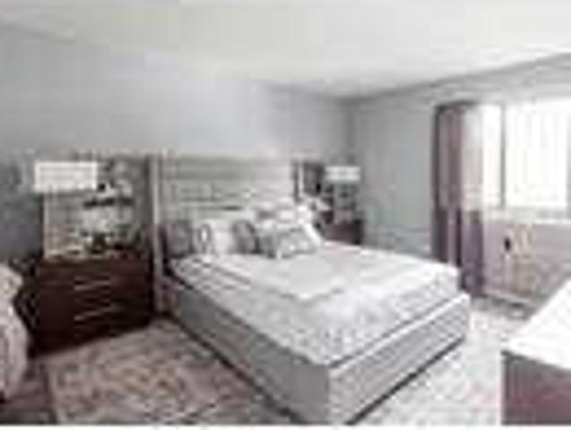 House for rent in Grayslake