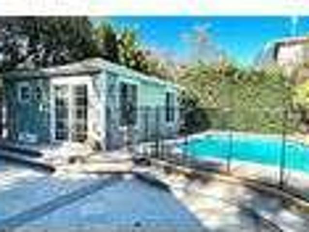 House for rent in La Canada Flintridge, California