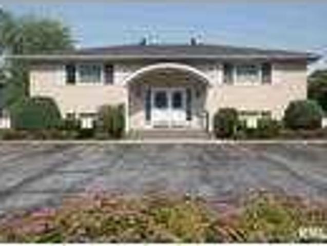House for rent in Moline, Illinois