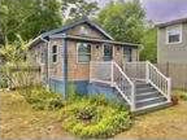 House for rent in East Wareham, Massachusetts