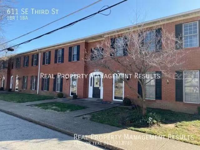 Condo for rent in Evansville