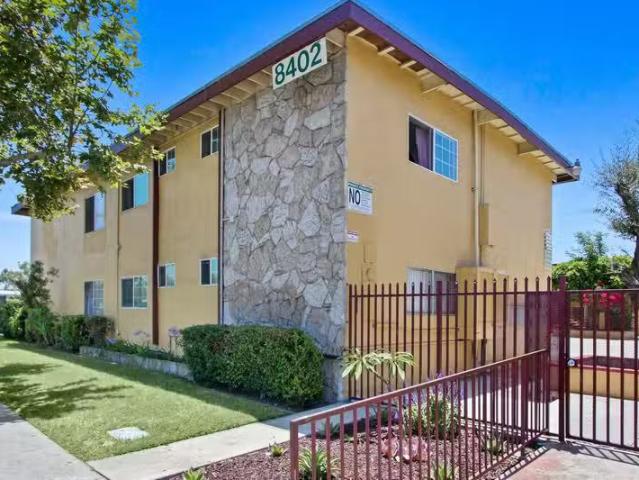 Condo for sale in Huntington Beach