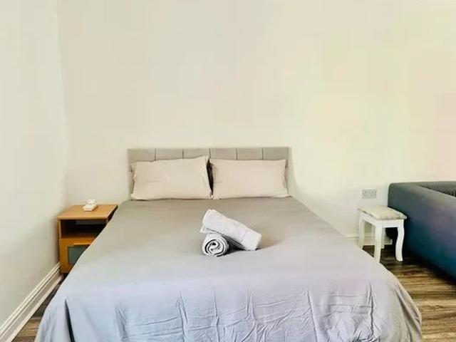 Apartment for rent in Mount Pleasant, Nangreaves
