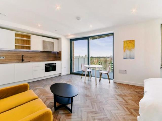 Studio for rent in Bromley-by-Bow, Greater London