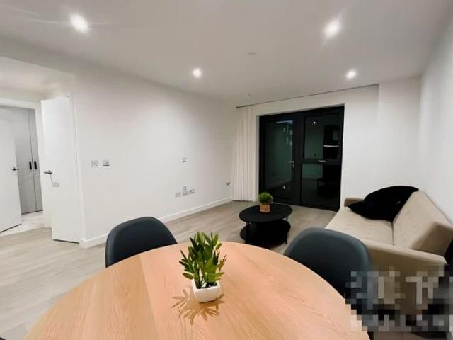 Apartment for rent in Woodberry Down, Stamford Hill