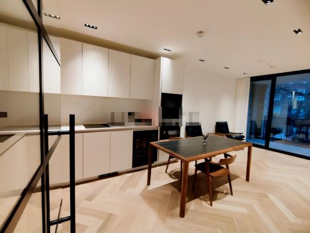 Apartment for rent in Earl's Court, Greater London