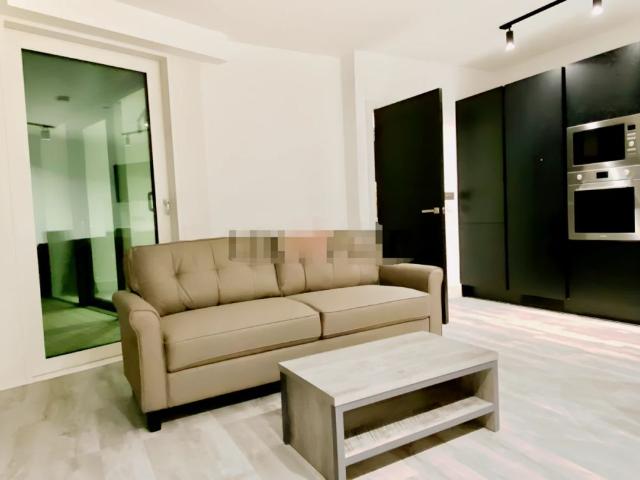 Apartment for rent in London Borough of Ealing, Park Royal