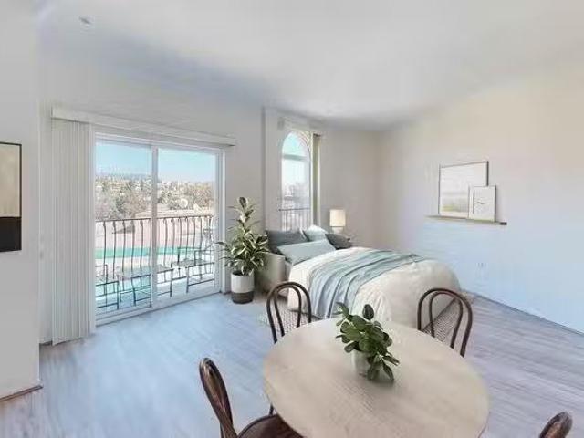 House for rent in Canoga Park, California