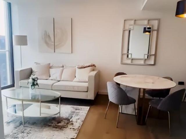 Apartment for rent in Nine Elms, Greater London