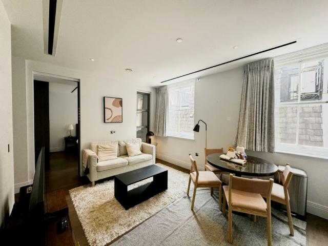 Apartment for rent in Blackfriars, Lyons