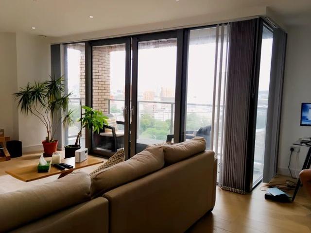 Apartment for rent in Poplar Grove, Greater London