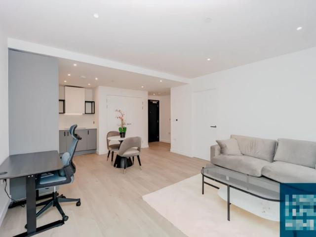 Apartment for rent in Woodberry Down, Stoke Newington
