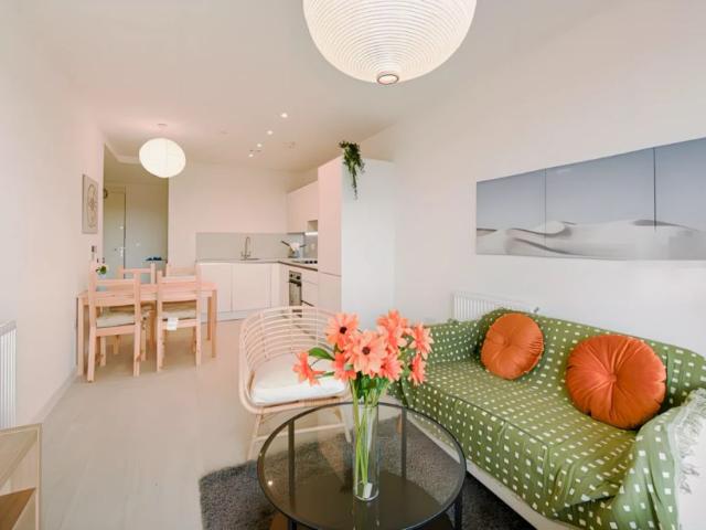 Apartment for rent in West Hendon, Greater London