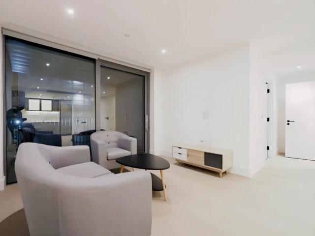 Apartment for rent in Nine Elms, Greater London