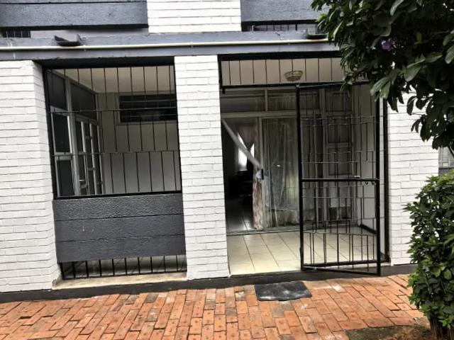 Apartment for rent in Seaview, Kwazulu-natal