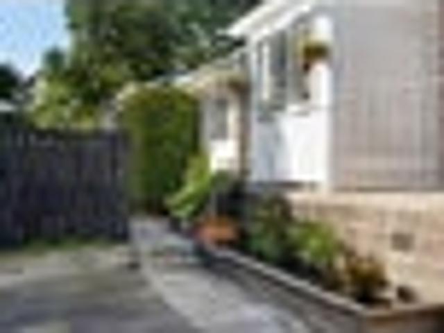 Apartment for sale in Mount Albert