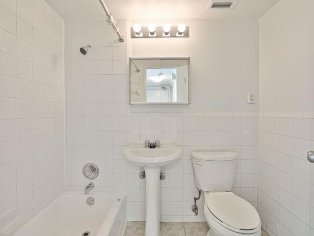 Apartment for rent in Woburn, Ontario