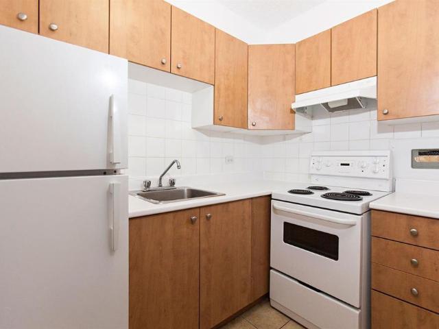 Apartment for rent in St. Leonard's, Quebec