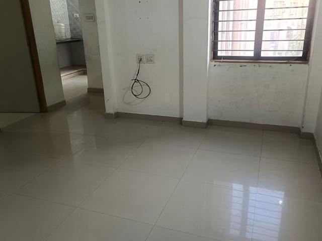Flat for rent in Ahmadabad, Gujarat