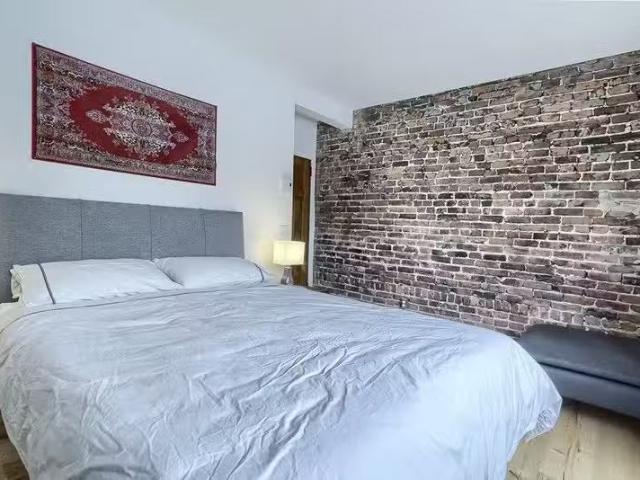 Condo for rent in St. Leonard's, Quebec