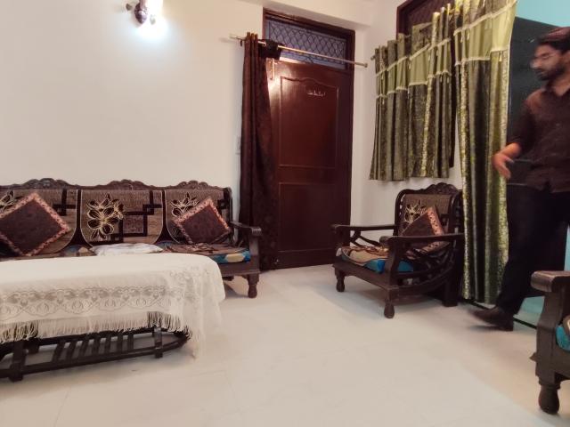 Flat for rent in Deri