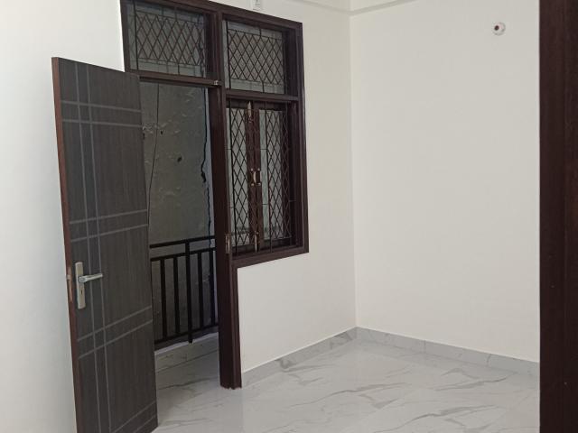 Property for rent in Deri
