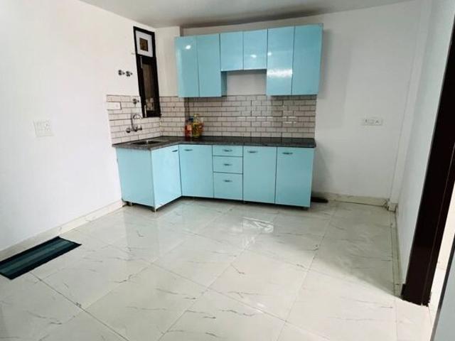 Flat for rent in Deri