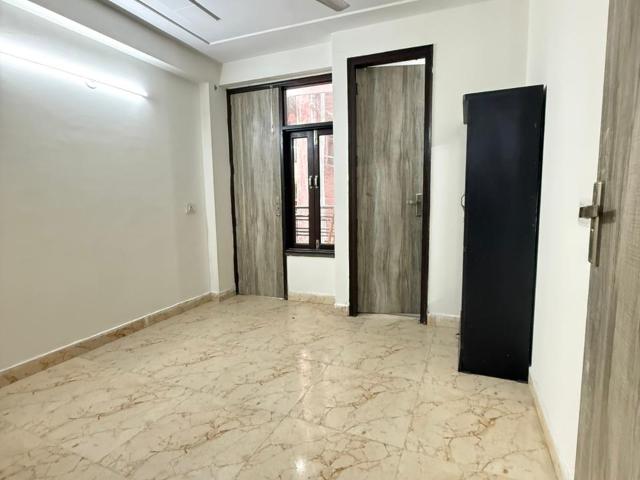Property for rent in Deri