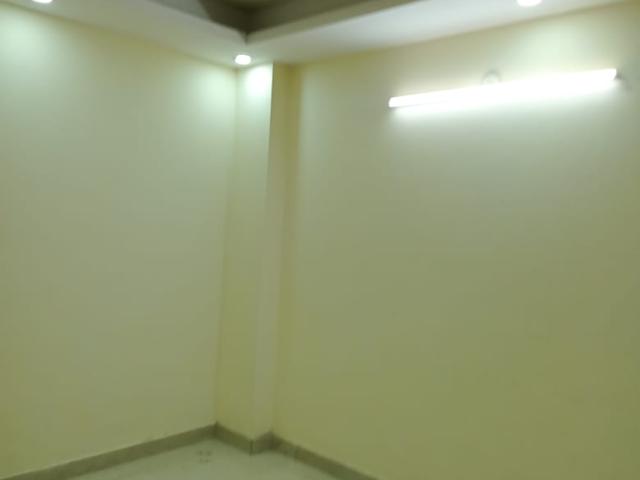 Property for rent in Deri
