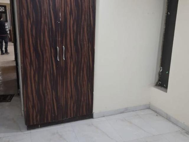 Property for rent in Deri