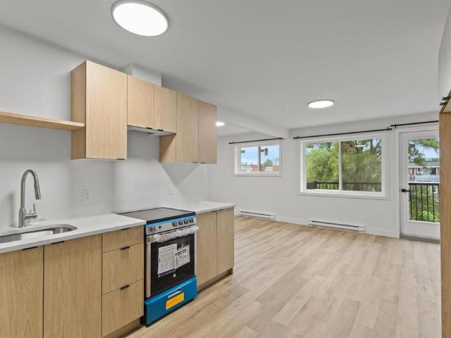 Apartment for rent in St. Leonard's, Quebec