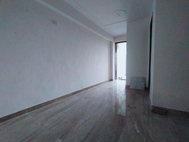 Property for rent in Deri