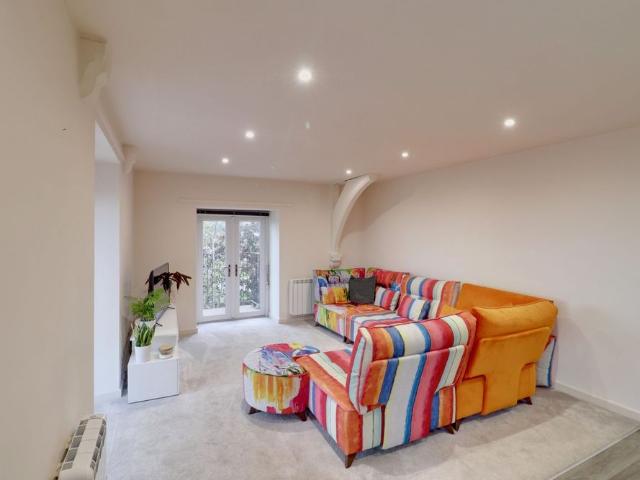 Apartment for rent in Henshaw, Yeadon