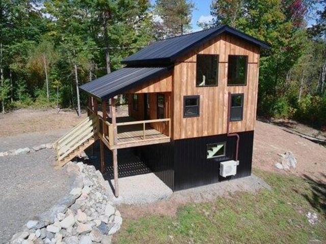 House for sale in Abbot Village, Abbot