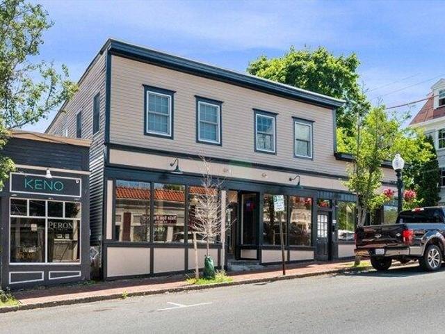 House for sale in Amesbury, Massachusetts