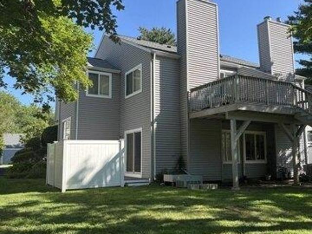 Condo for sale in Amherst, Massachusetts