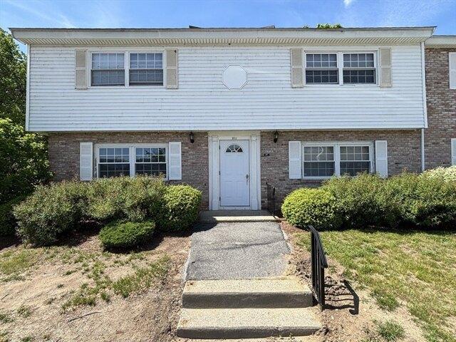 Condo for sale in Andover, Massachusetts