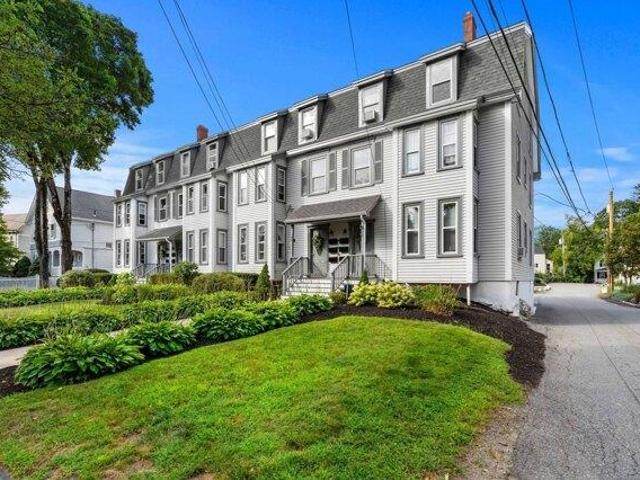 Condo for sale in Andover, Essex County
