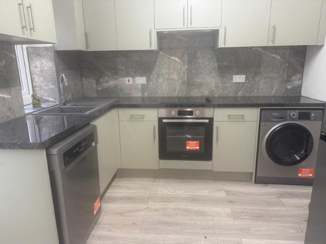 Apartment for rent in London Borough of Merton, Greater London