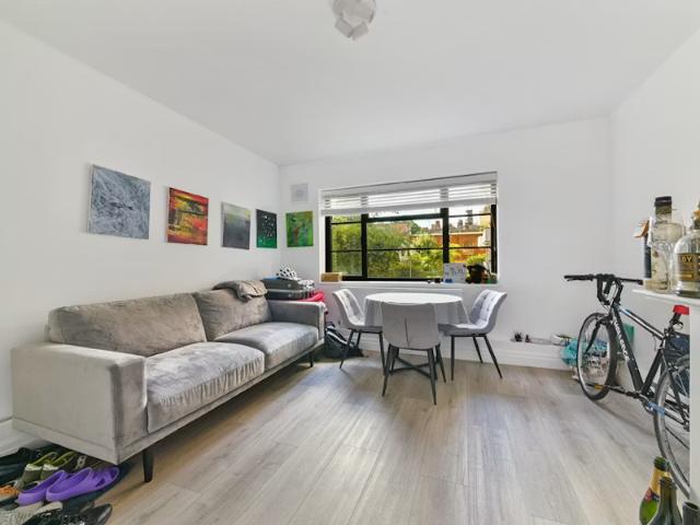 Apartment for rent in The Borough, Greater London