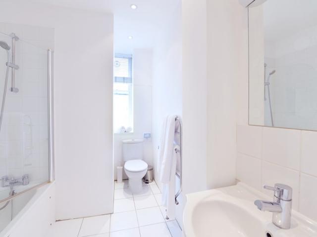 Apartment for rent in Mayfair, Greater London