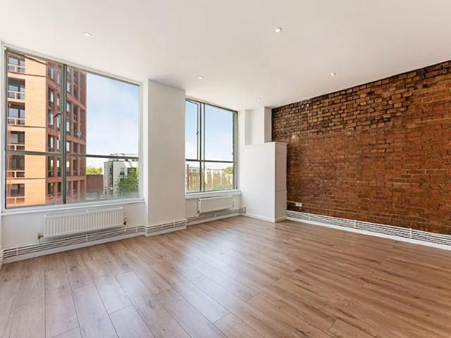 Apartment for rent in Dalston