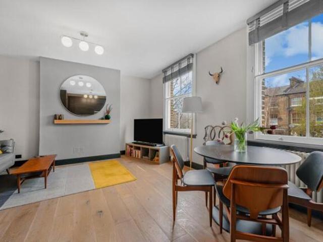 Apartment for sale in Barnet, Holloway
