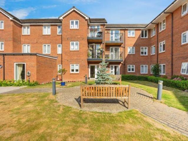Apartment for sale in Bedford