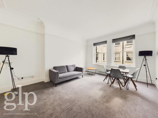 Apartment for rent in Saint Giles, Bloomsbury