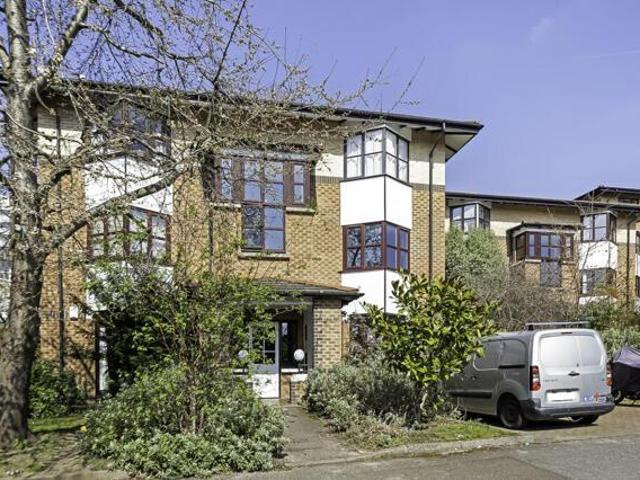 Apartment for sale in Blackheath, Hither Green