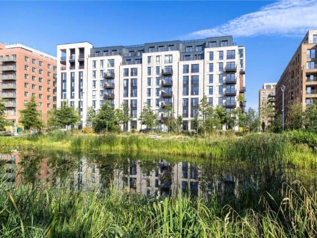 Apartment for sale in Brent Cross, Greater London