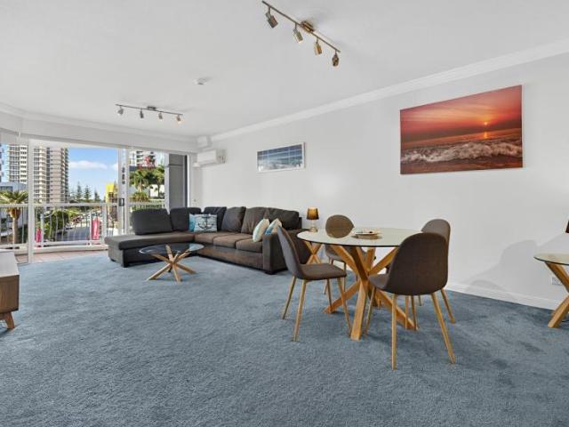 Apartment for sale in Broadbeach, Gold Coast City