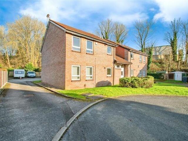 Apartment for sale in Redvales, Bury